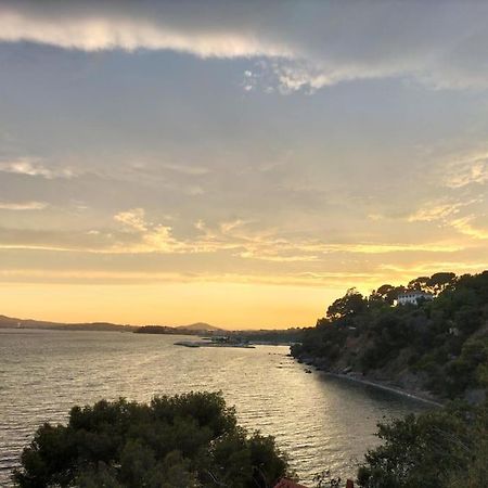 Appartement Agreable Pres De La Mer ! Toulon Bagian luar foto