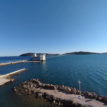 Appartement Agreable Pres De La Mer ! Toulon Bagian luar foto