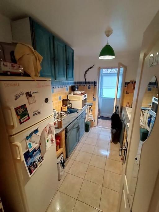 Appartement Agreable Pres De La Mer ! Toulon Bagian luar foto